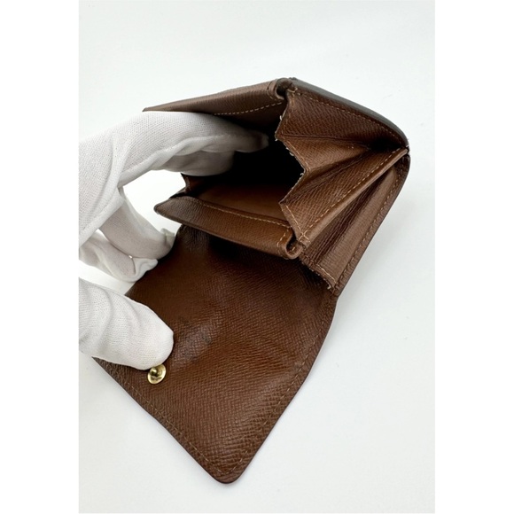 Louis Vuitton card case/wallet. - Picture 2 of 13